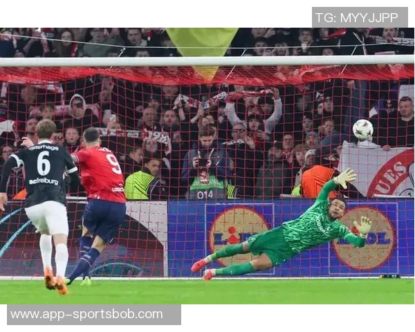 翁达夫连入两球助斯图加特追平多特比赛精彩瞬间回顾 翁达夫连入两球助斯图加特追平多特比赛精彩瞬间回顾