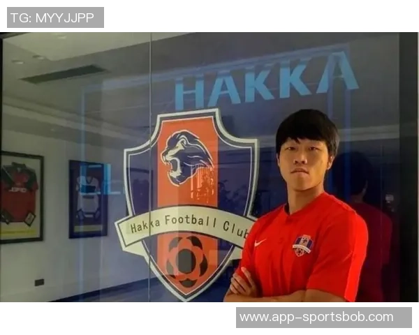 梅州客家茹子楠远射破门领先青岛海牛罗德里格射门中柱未果